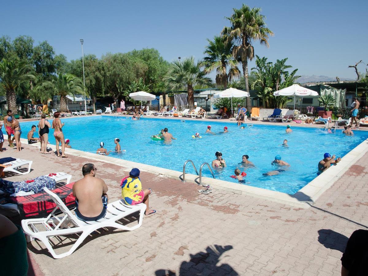 Kamemi Village & Camping Ribera Exterior foto